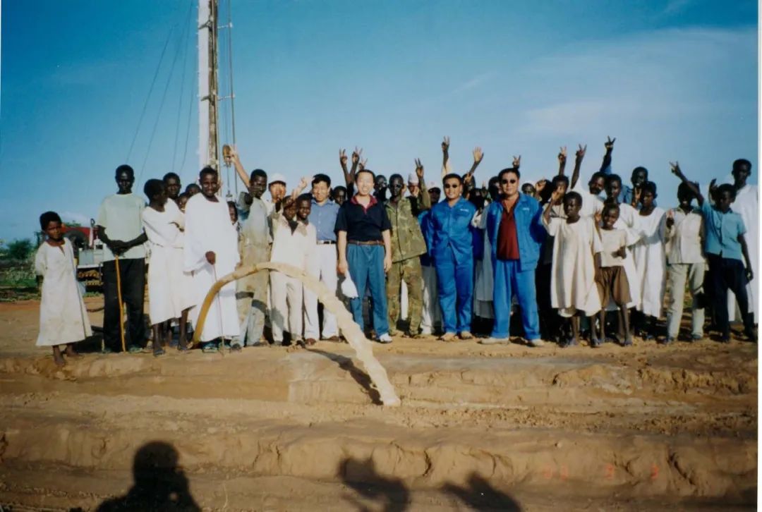 1693967907827385.jpg 3.jpg