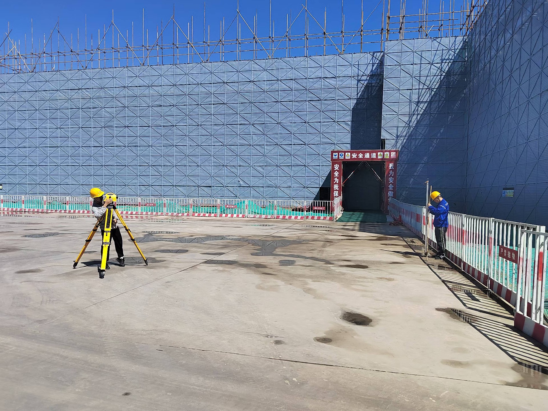 3.北京大學(xué)第三醫(yī)院秦皇島醫(yī)院建設(shè)工程沉降觀測項(xiàng)目.jpg